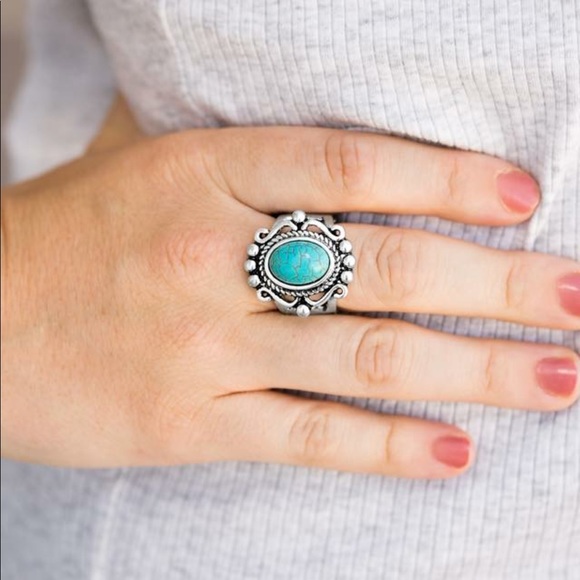 Jewelry - Picture 7 of 8